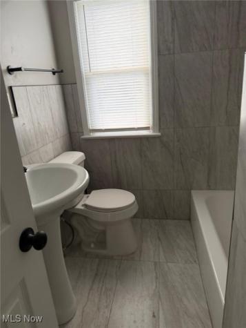 16120 Harvard Avenue Cleveland OH 44128