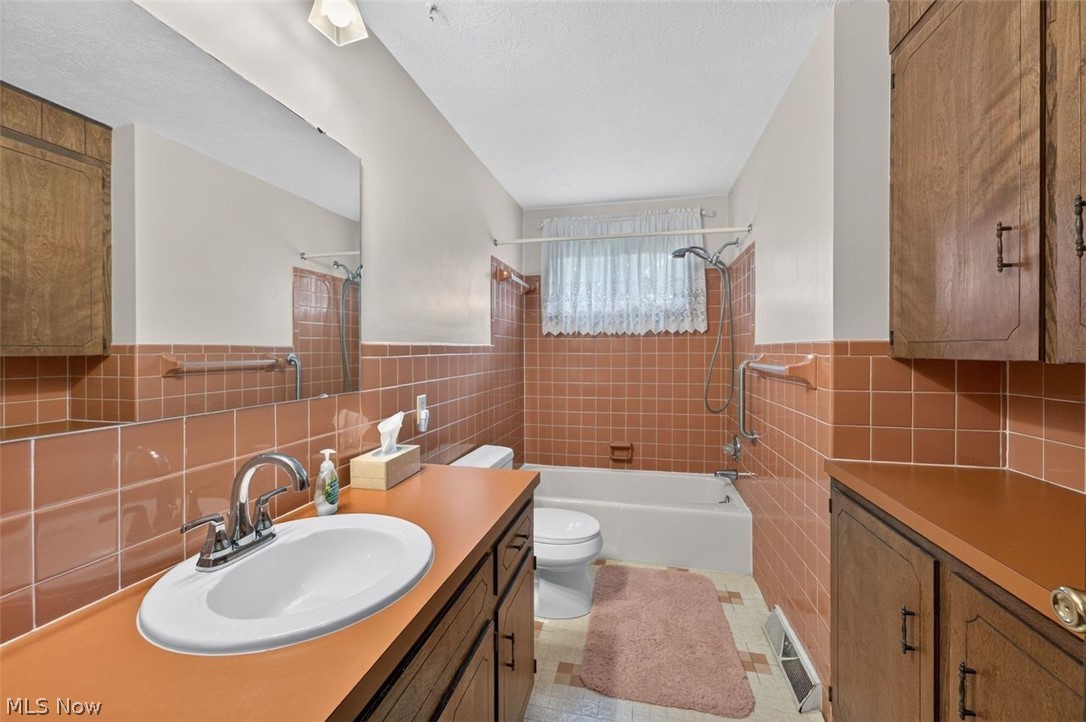 517 Concord Street NW Massillon OH 44646