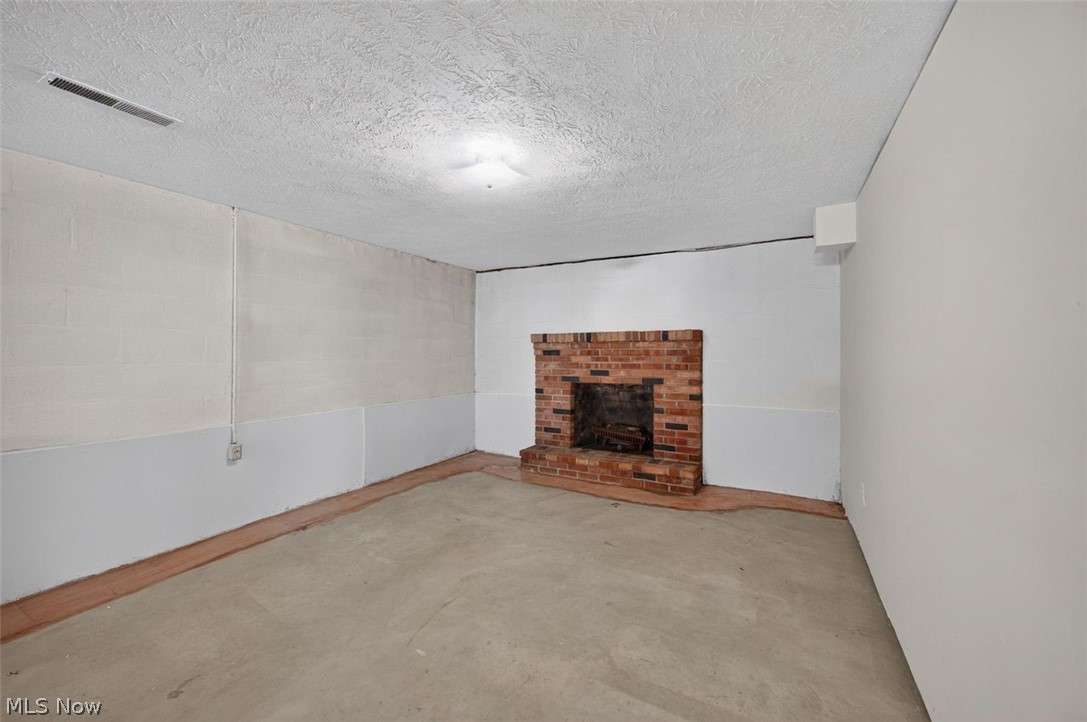 517 Concord Street NW Massillon OH 44646