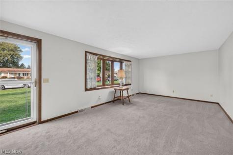 517 Concord Street NW Massillon OH 44646