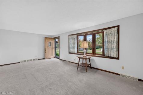 517 Concord Street NW Massillon OH 44646