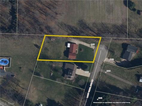 9011 Lost Trail Avenue NE Canton OH 44721