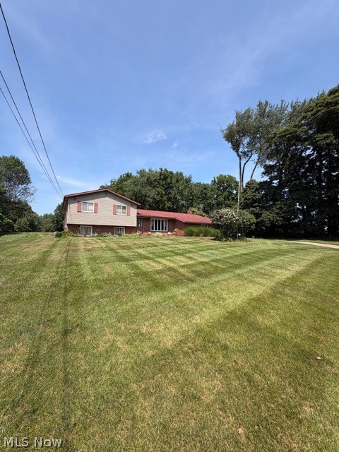 9011 Lost Trail Avenue NE Canton OH 44721