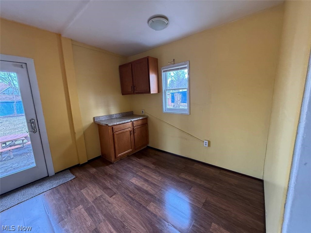 2329 Winfield Way NE Canton OH 44705