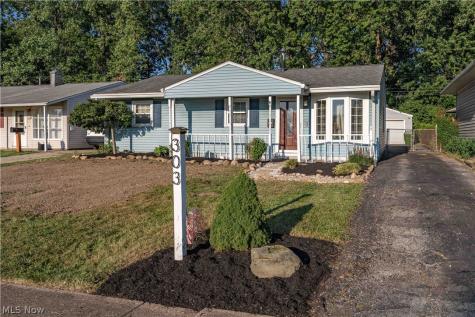 303 Erieview Boulevard Sheffield Lake OH 44054
