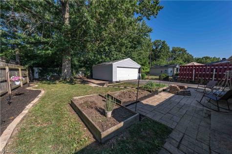 303 Erieview Boulevard Sheffield Lake OH 44054