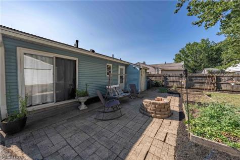 303 Erieview Boulevard Sheffield Lake OH 44054