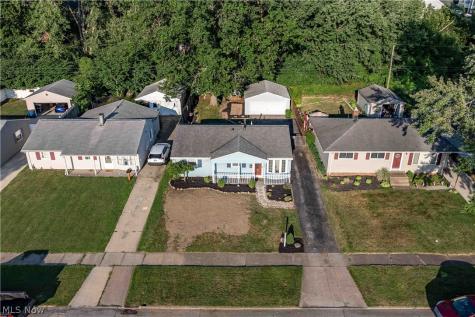 303 Erieview Boulevard Sheffield Lake OH 44054