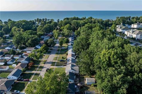 303 Erieview Boulevard Sheffield Lake OH 44054