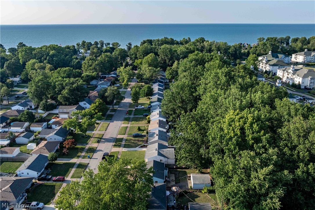 303 Erieview Boulevard Sheffield Lake OH 44054