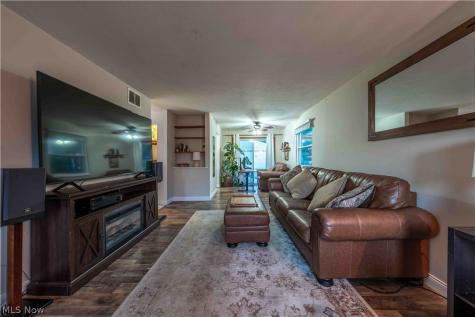 303 Erieview Boulevard Sheffield Lake OH 44054