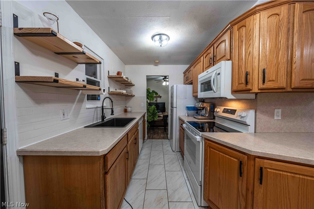 303 Erieview Boulevard Sheffield Lake OH 44054