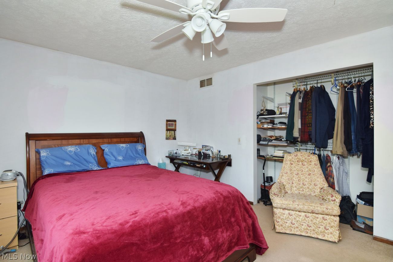 18660 Thorpe Road Chagrin Falls OH 44023