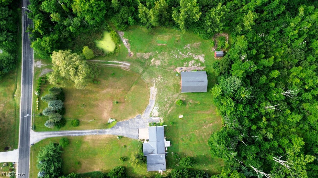 18660 Thorpe Road Chagrin Falls OH 44023