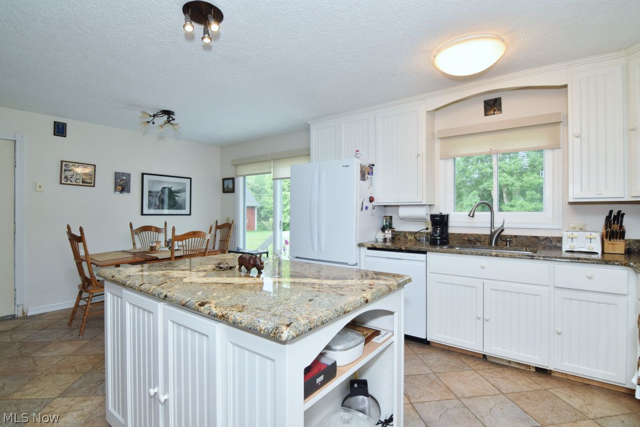 18660 Thorpe Road Chagrin Falls OH 44023