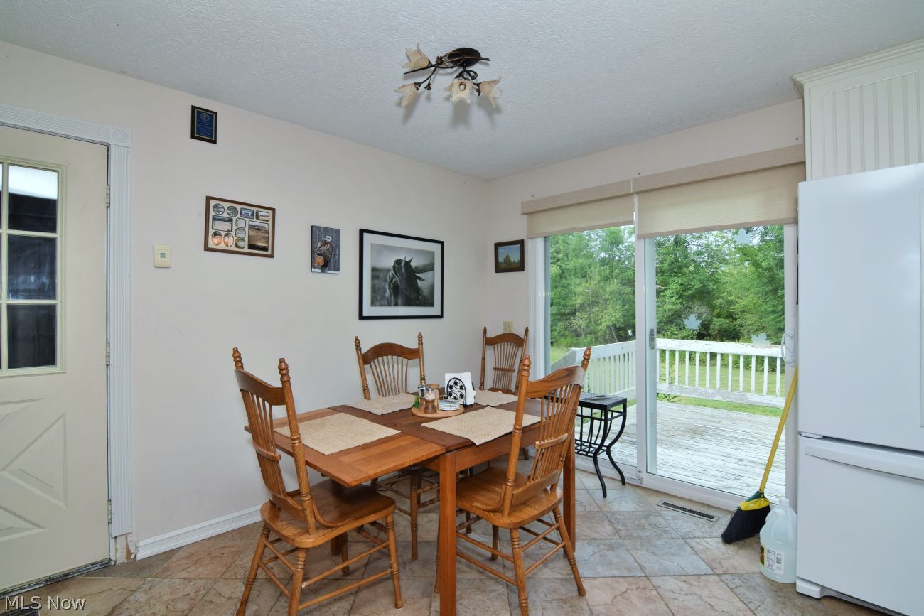 18660 Thorpe Road Chagrin Falls OH 44023