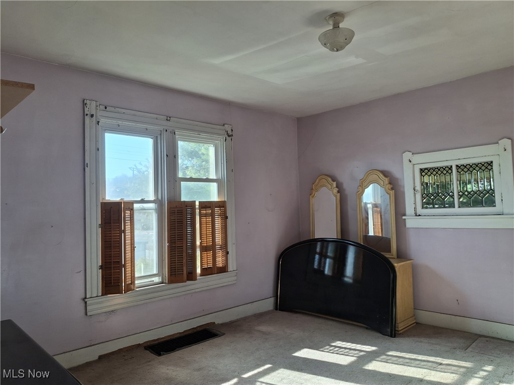 645 Logan Street Steubenville OH 43952