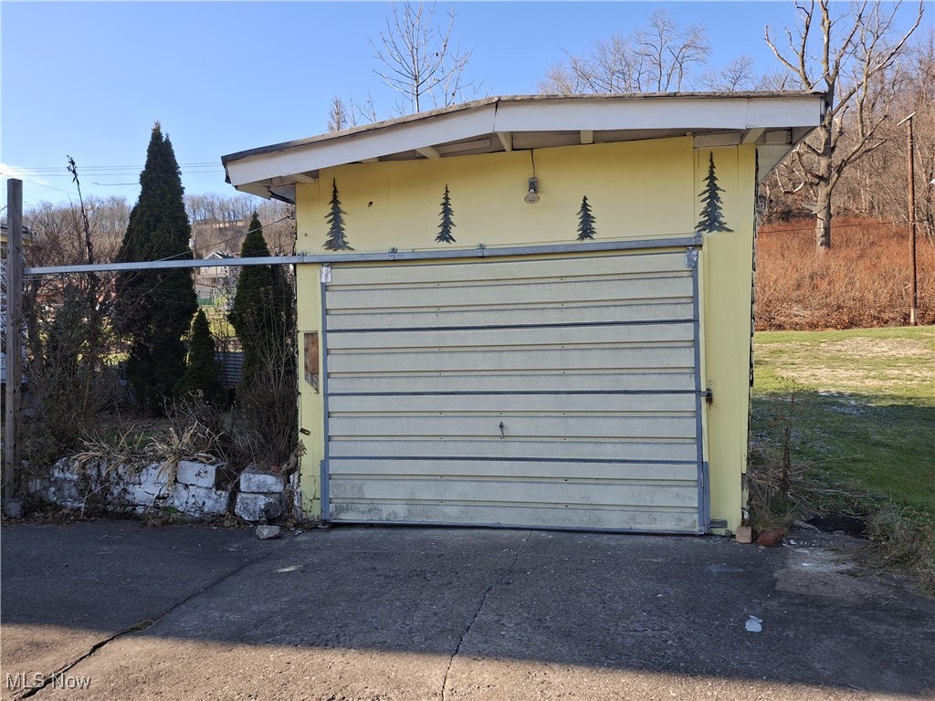 645 Logan Street Steubenville OH 43952
