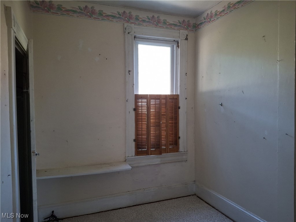 645 Logan Street Steubenville OH 43952