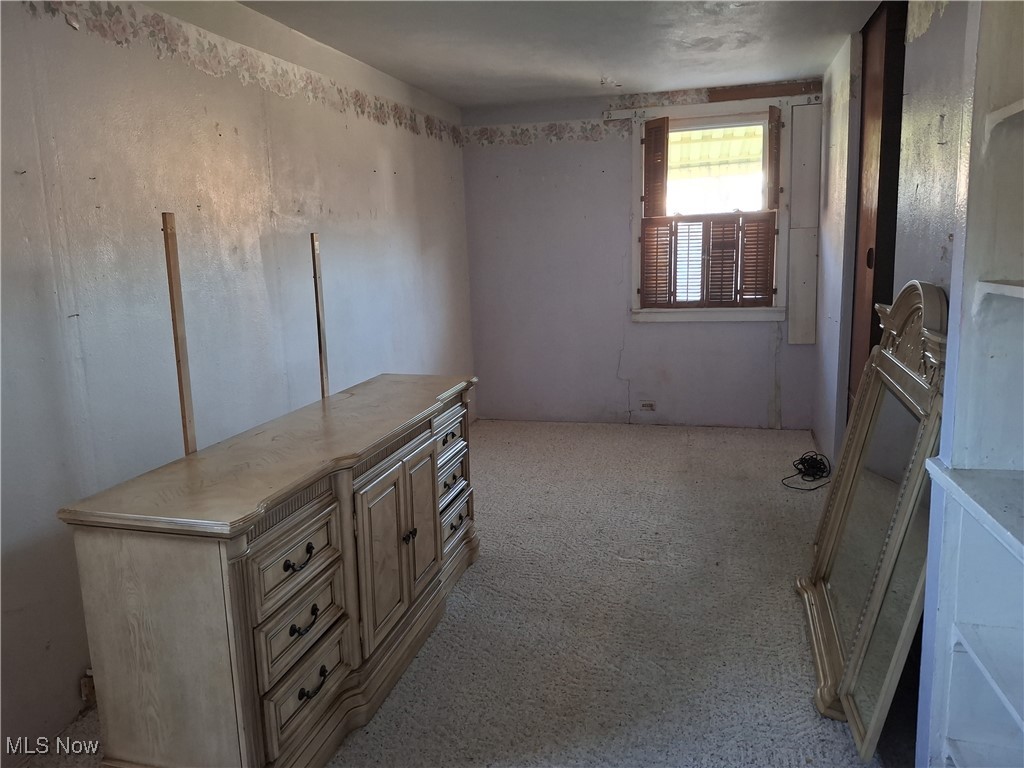 645 Logan Street Steubenville OH 43952