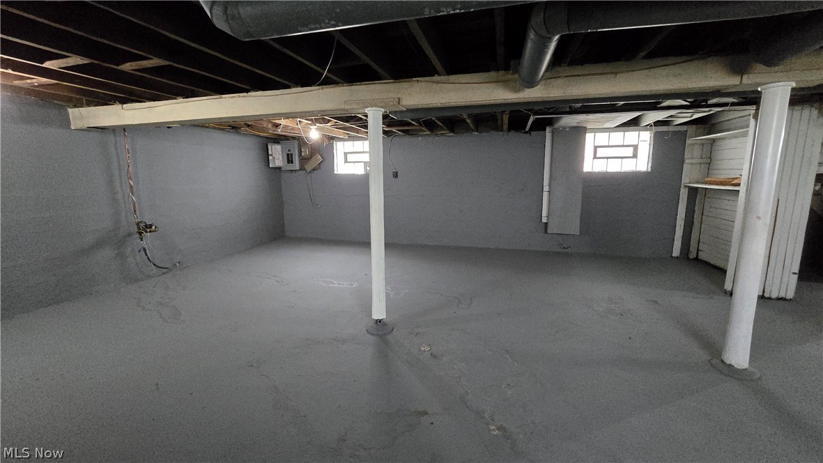 13301 Caine Avenue Cleveland OH 44105