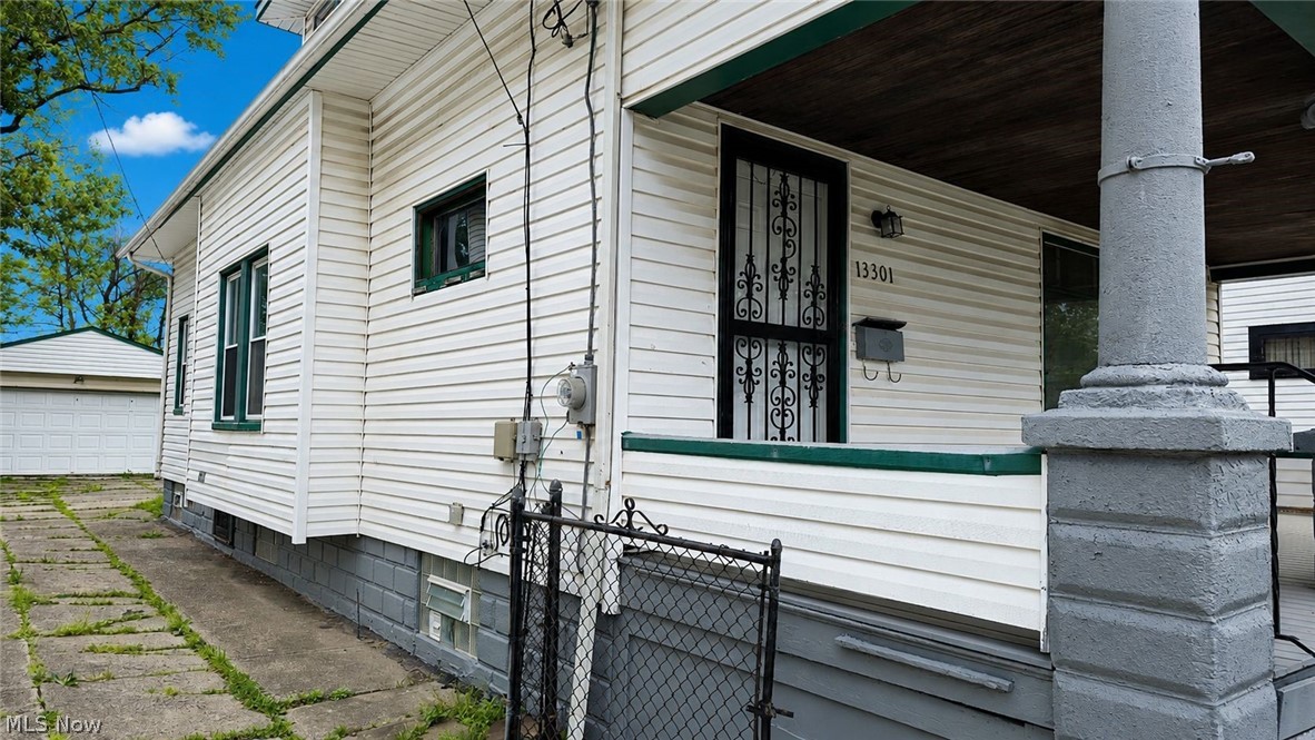 13301 Caine Avenue Cleveland OH 44105