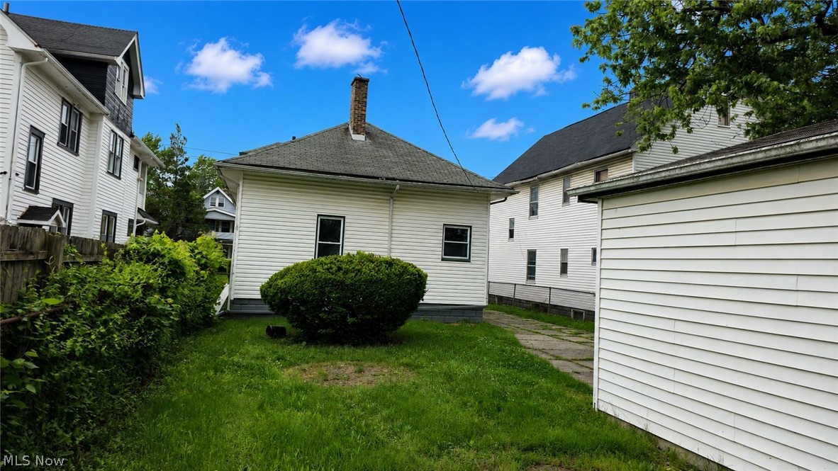 13301 Caine Avenue Cleveland OH 44105