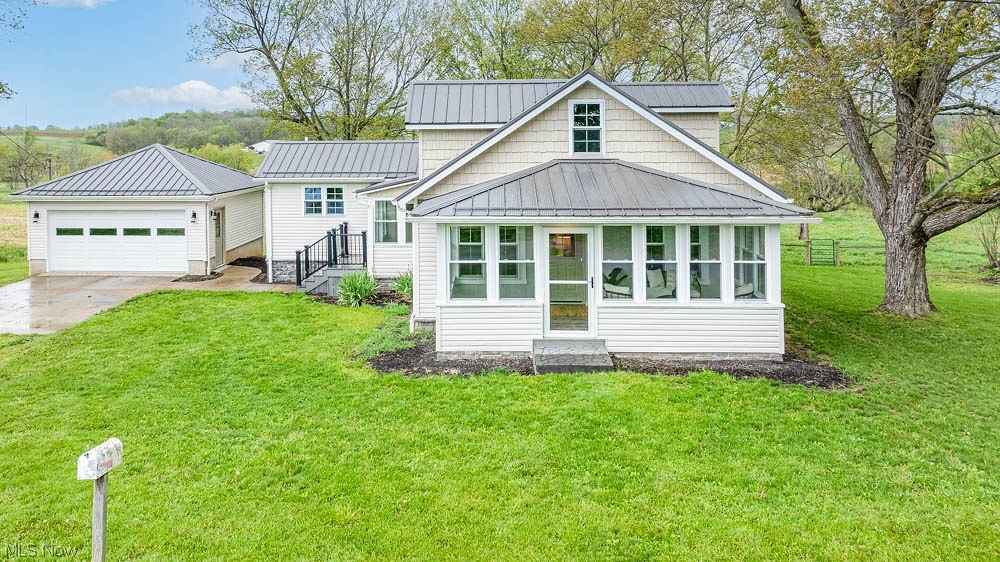 6103 Grafton Road Leetonia OH 44431