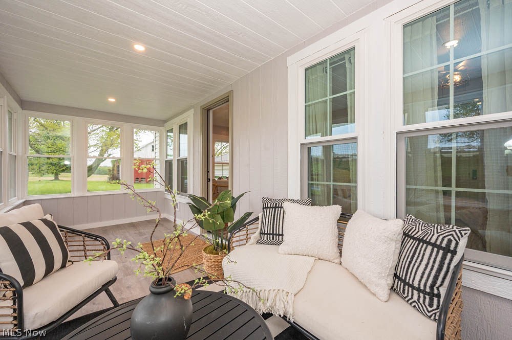 6103 Grafton Road Leetonia OH 44431