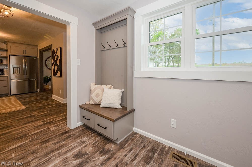 6103 Grafton Road Leetonia OH 44431