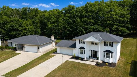 5216 Sassafras Drive Parma OH 44129