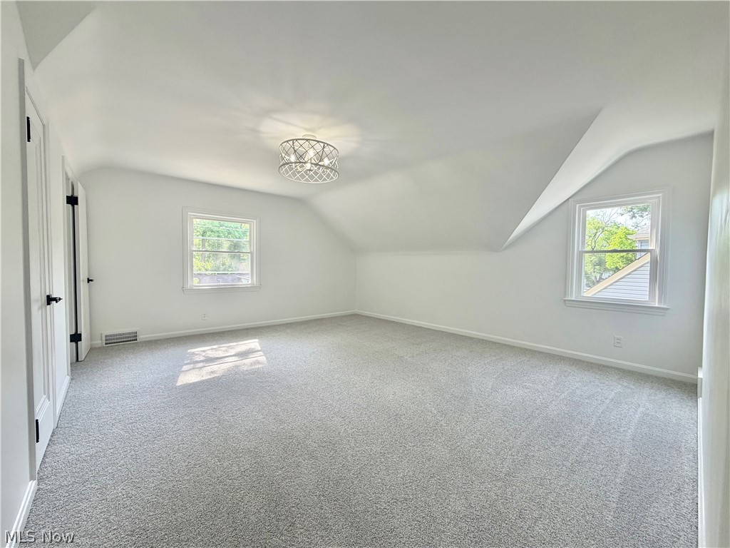 5751 Onaway Oval Parma OH 44130