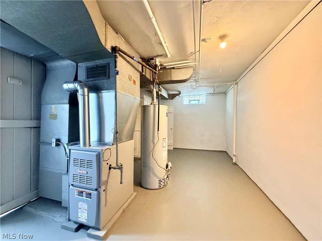 5751 Onaway Oval Parma OH 44130