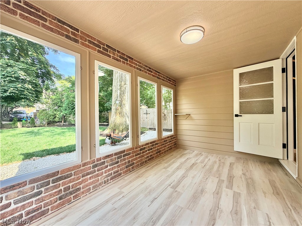 5751 Onaway Oval Parma OH 44130