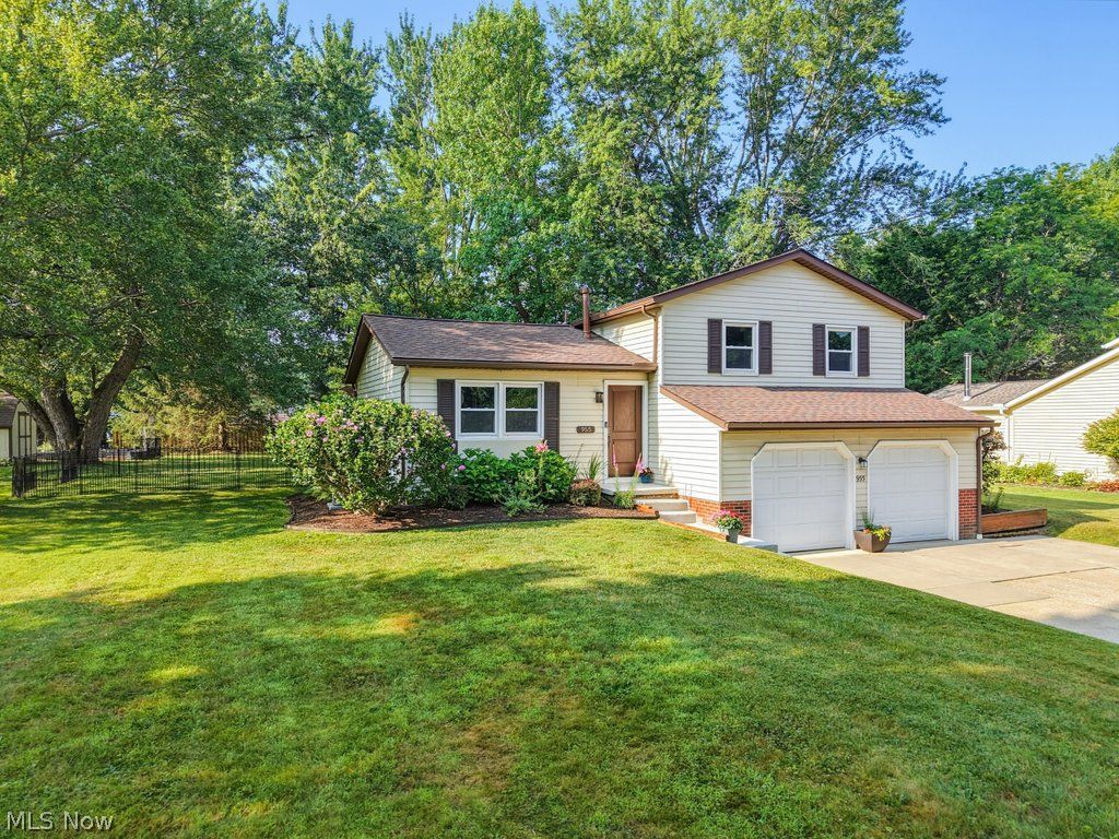 955 Crow Trail Macedonia OH 44056