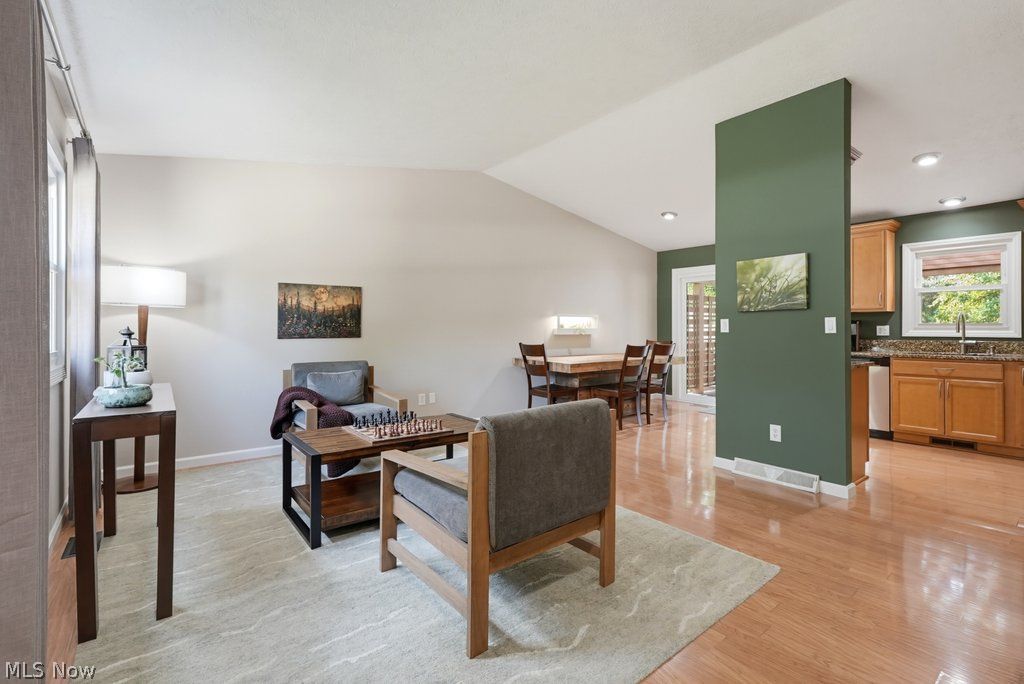 955 Crow Trail Macedonia OH 44056