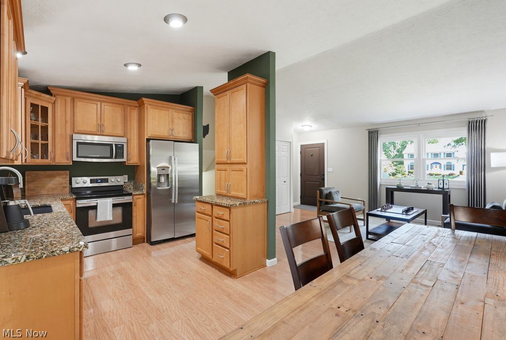 955 Crow Trail Macedonia OH 44056
