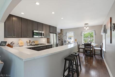 842 Bayridge Boulevard Willowick OH 44095