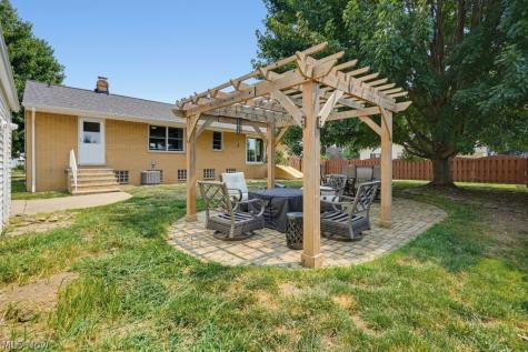 842 Bayridge Boulevard Willowick OH 44095