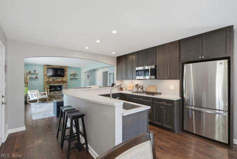 842 Bayridge Boulevard Willowick OH 44095
