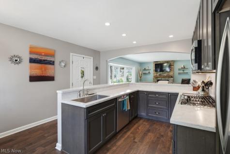 842 Bayridge Boulevard Willowick OH 44095