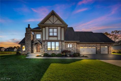 808 Buckingham Drive Lagrange OH 44050