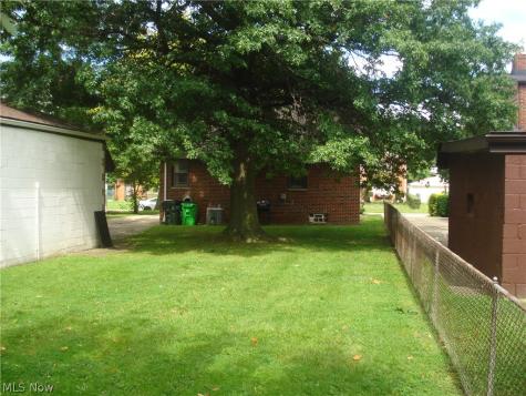 24500 Puritan Road Euclid OH 44123