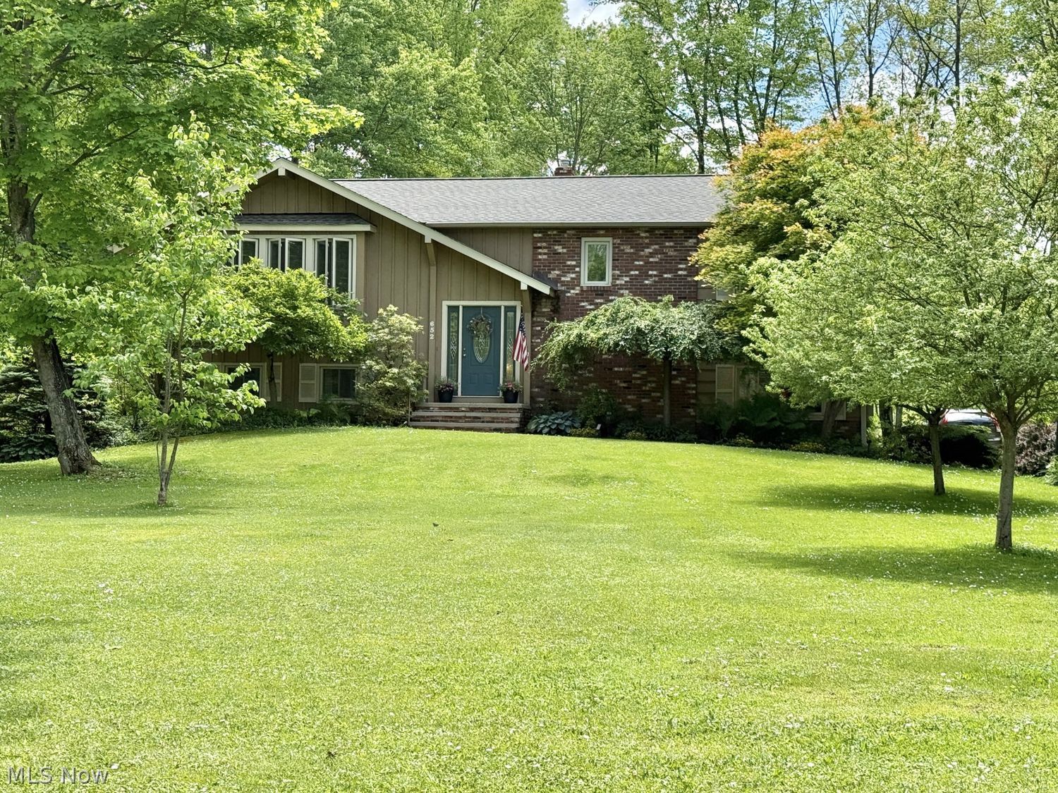 Aurora OH, 652 Circlewood Drive