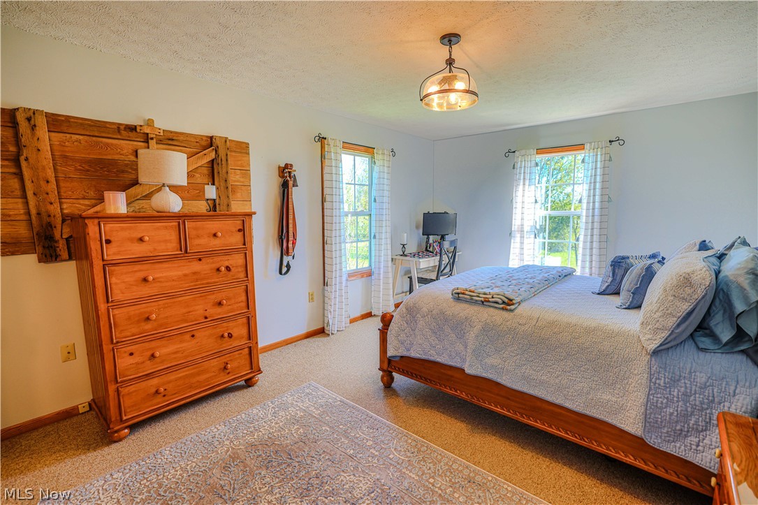 9142 Lisbon Street E East Canton OH 44730