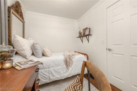 2107 W 10th Street Cleveland OH 44113