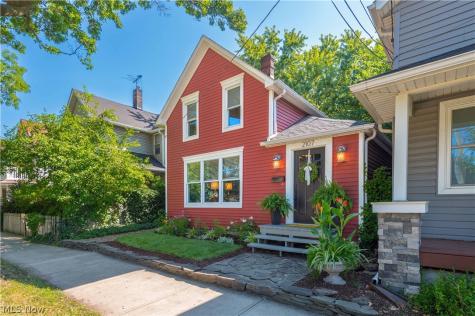 2107 W 10th Street Cleveland OH 44113