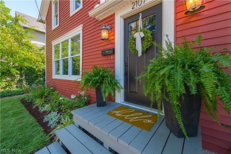 2107 W 10th Street Cleveland OH 44113