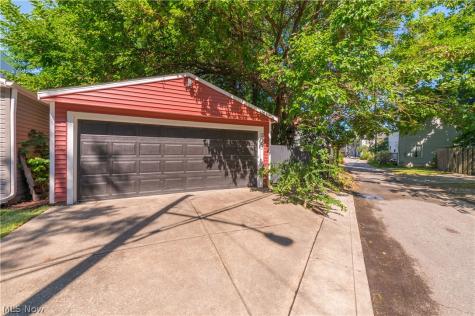 2107 W 10th Street Cleveland OH 44113