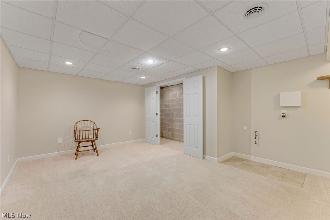 8195 Manor Gate Way Mentor OH 44060